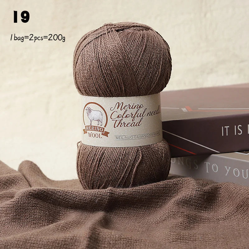 Solid Color Medium-Thick Cashmere Blend Yarn – Soft Luxury Yarn for Sweaters, Scarves & Handmade Crafts