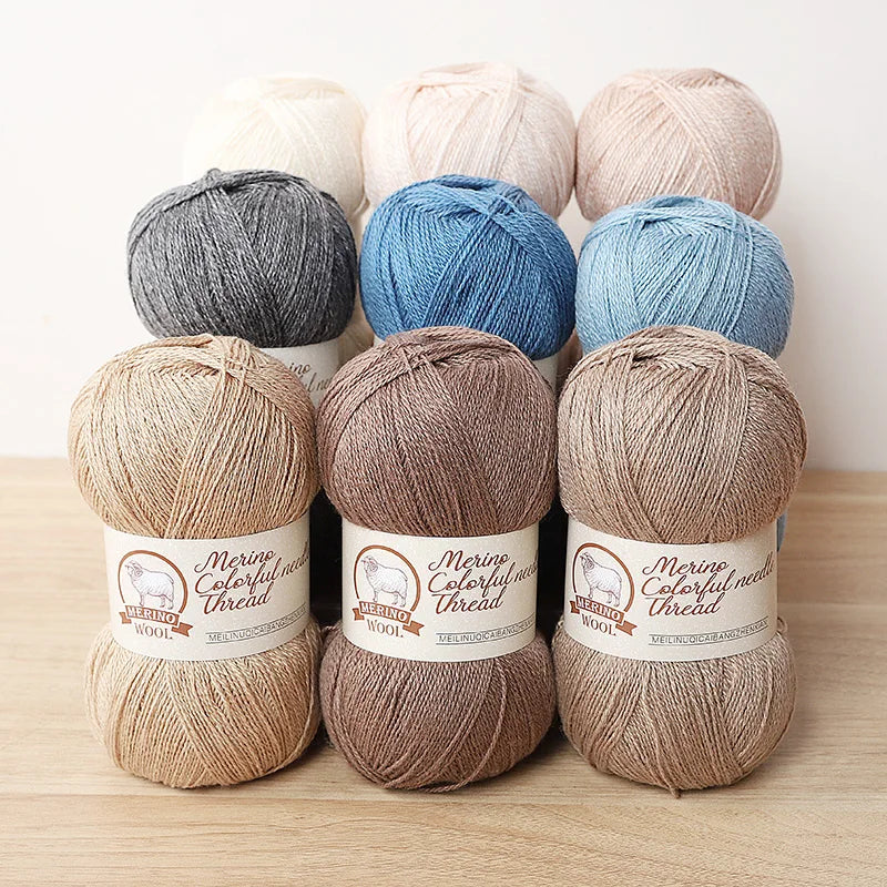 Solid Color Medium-Thick Cashmere Blend Yarn – Soft Luxury Yarn for Sweaters, Scarves & Handmade Crafts