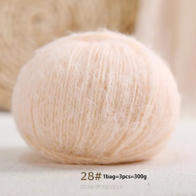 Long-Haired Solid Color Snowflake Yarn – Soft, Skin-Friendly Yarn for Sweaters, Scarves & DIY Crafts (3pcs, 300g)