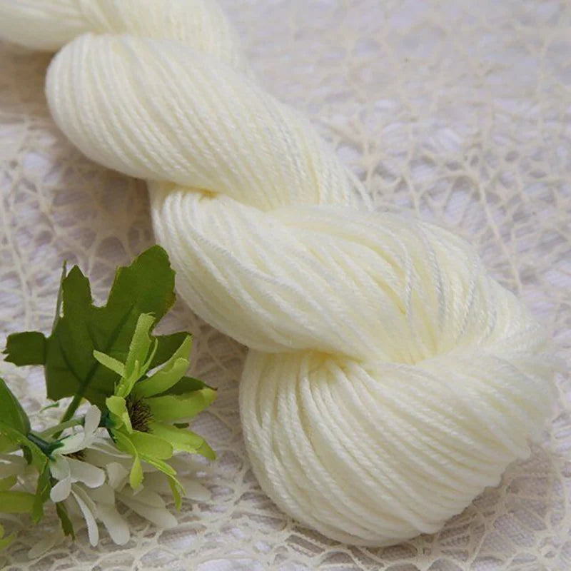 245g Medium-Thick Handmade Knitting Yarn – Multi-Purpose Yarn for Sweaters, Hats & Accessories