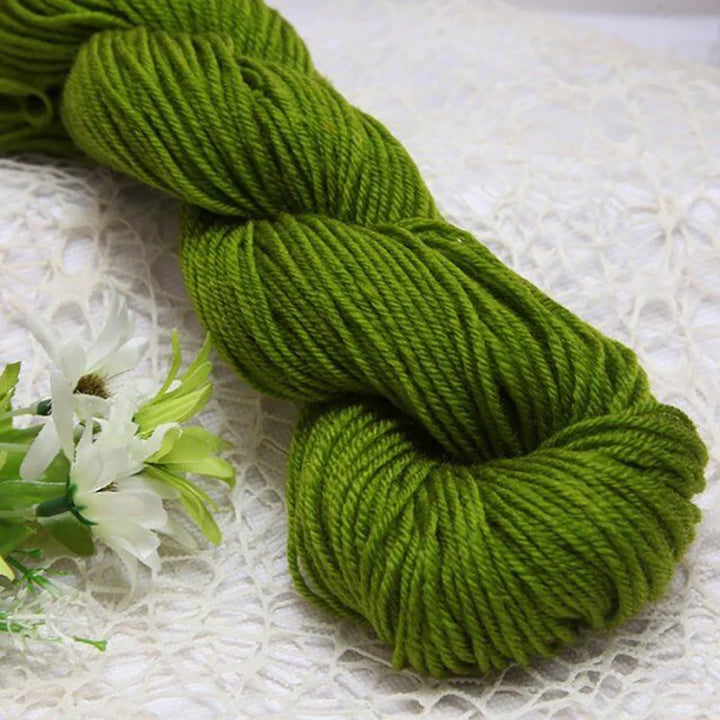 245g Medium-Thick Handmade Knitting Yarn – Multi-Purpose Yarn for Sweaters, Hats & Accessories