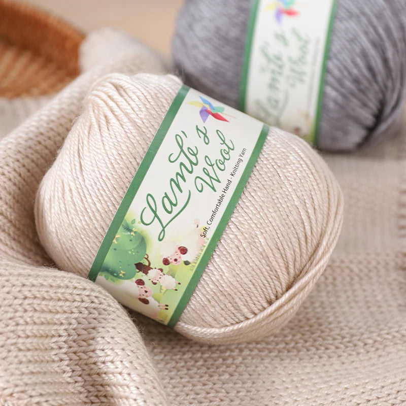 Very Soft Lamb Wool Yarn – Medium-Thick High-Quality Wool for Knitting Sweaters, Scarves & Accessories