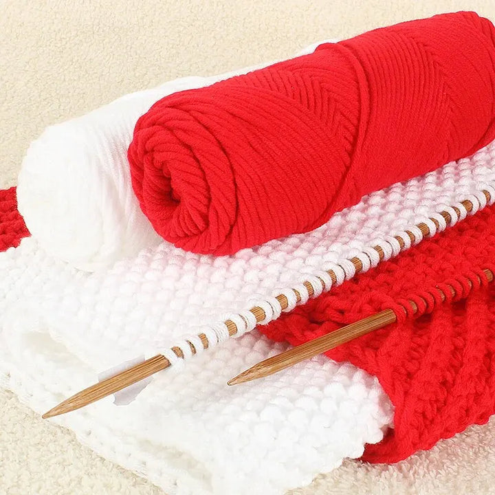 5PCS Valentine’s DIY Scarf Knitting Kit – Cotton Yarn Balls with Needles