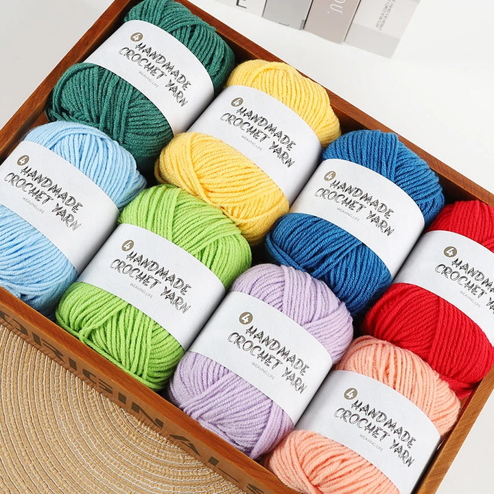 High-Quality 4-Ply Acrylic Yarn – Soft & Lightweight Knitting Yarn for Sweaters, Scarves, Coats, Gloves & DIY Crafts