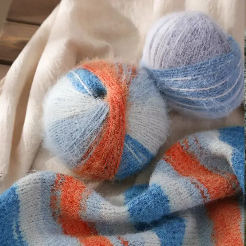 300g Xuebao Gradient Plush Yarn (3 Pieces) – Soft Warm Knitting Yarn for Scarves, Hats, Gloves & Blankets