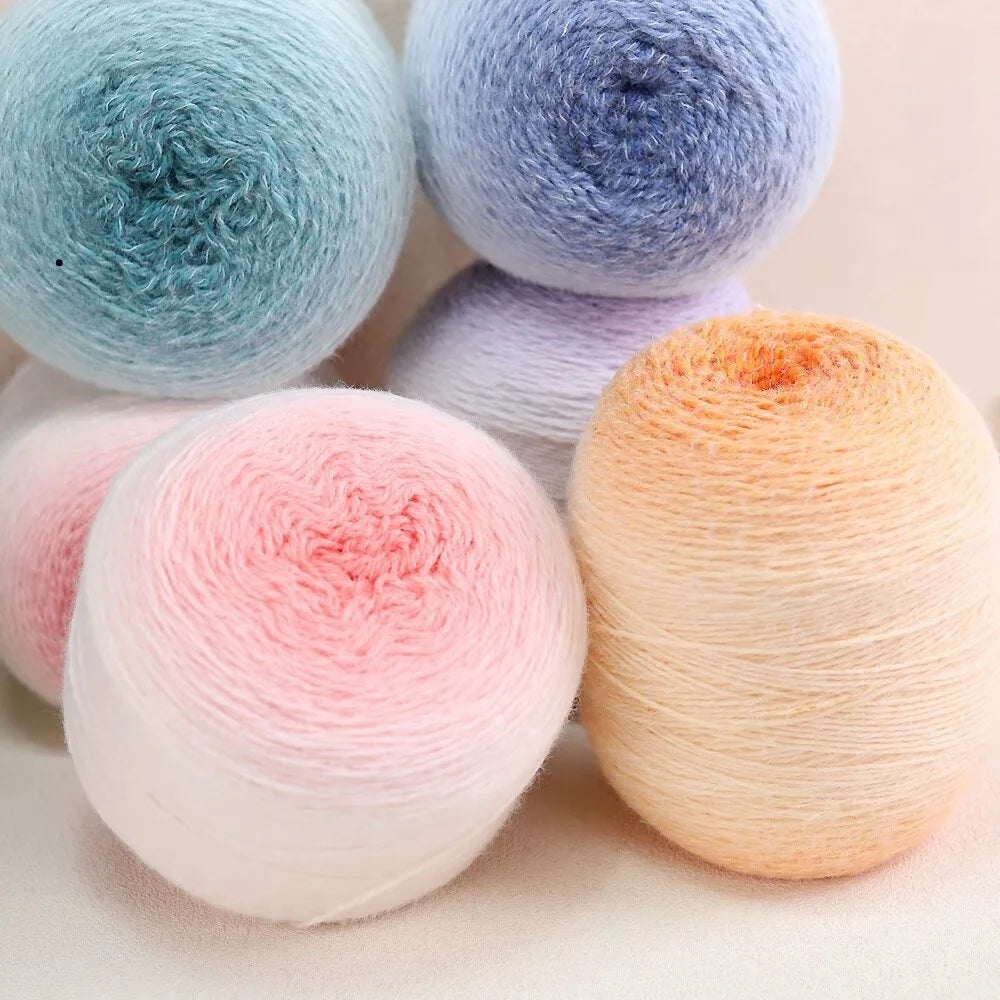 Super Large Gradient Long-Haired Yarn – Extra-Large Medium-Thick Skein for Knitting & Crochet