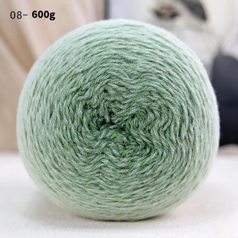 Super Large Gradient Long-Haired Yarn – Extra-Large Medium-Thick Skein for Knitting & Crochet