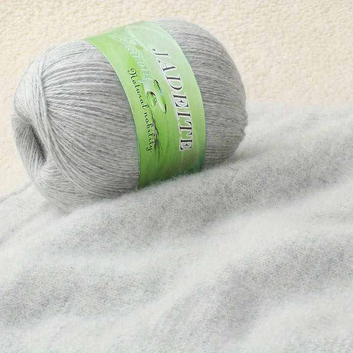 400g Luxury Cashmere Yarn Set (8 Pieces) – Combed Goat Wool for Sweaters, Scarves, Pants & Winter Knitwear