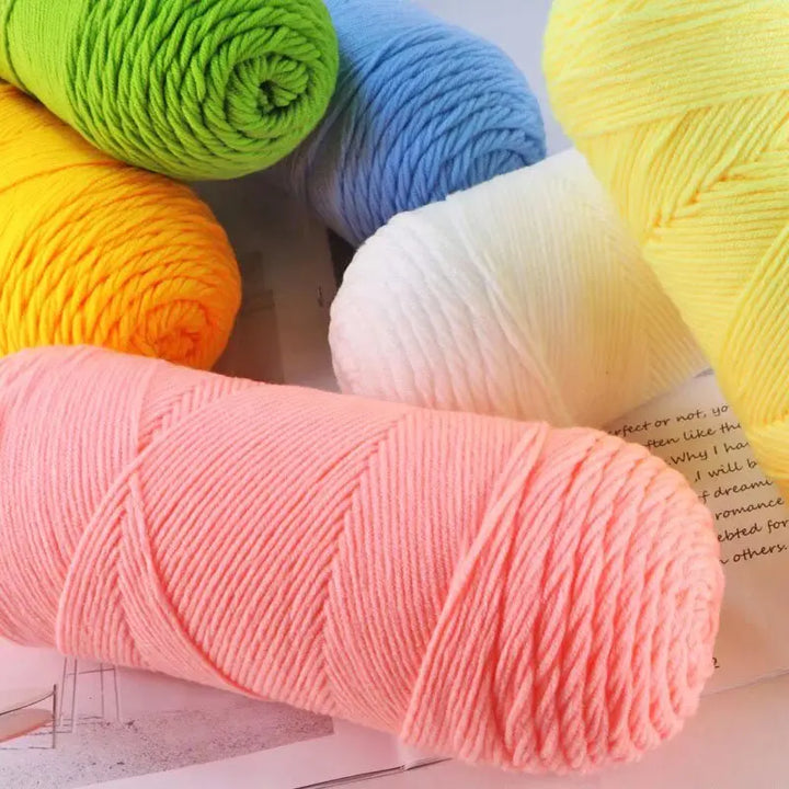 200g Soft Medium-Thick Yarn – Cozy Hand-Knitting Yarn for Sweaters, Scarves, Hats & DIY Crafts