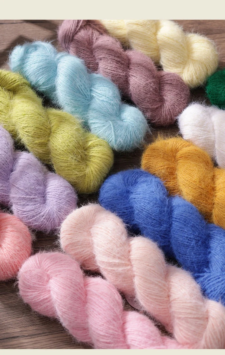190g Colorful Gold Silk Acrylic Yarn – Medium-Thick Shiny Yarn for Bags, Cushions, Shoes & DIY Crafts