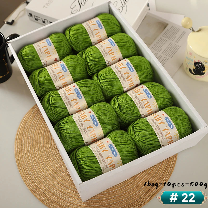Soft Wool Blended 6-Strand Yarn – Skin-Friendly Knitting Yarn for Sweaters & Crafts