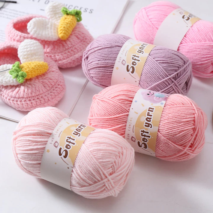 240g Medium-Thin Combed Yarn – Soft DIY Knitting & Crochet Yarn Balls (6 Pieces / Pack)