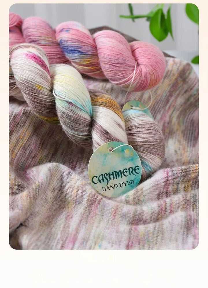 Light Luxury Hand-Dyed Cashmere Yarn – Medium-Thick Rainbow Gradient Yarn for Sweaters, Scarves & Winter Wear