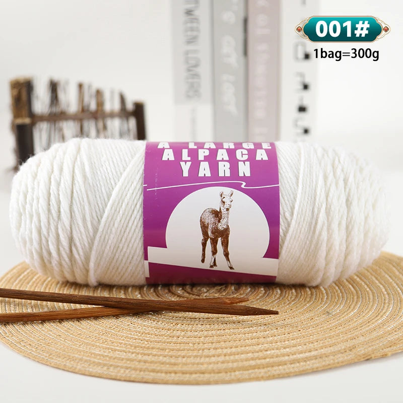 Large Skeins of Medium-Thick Alpaca Yarn – Beginner-Friendly Knitting Yarn for Sweaters, Scarves & Gloves