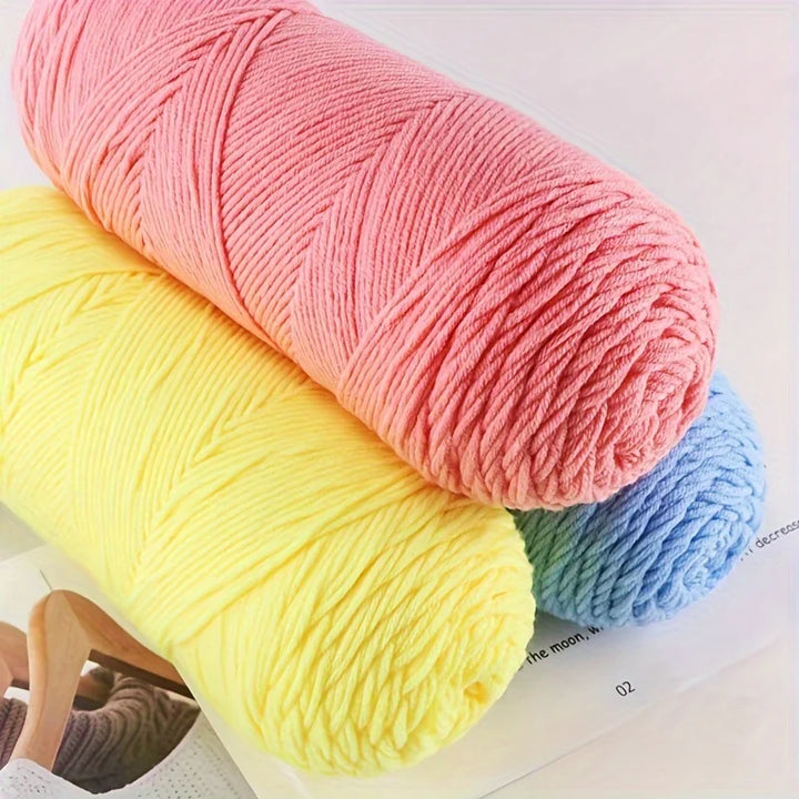 200g Soft Medium-Thick Yarn – Cozy Hand-Knitting Yarn for Sweaters, Scarves, Hats & DIY Crafts