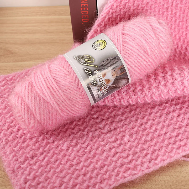 Thick Imitation Fur Yarn Ball – Soft DIY Knitting Yarn for Hats, Scarves, Coats & Shawls