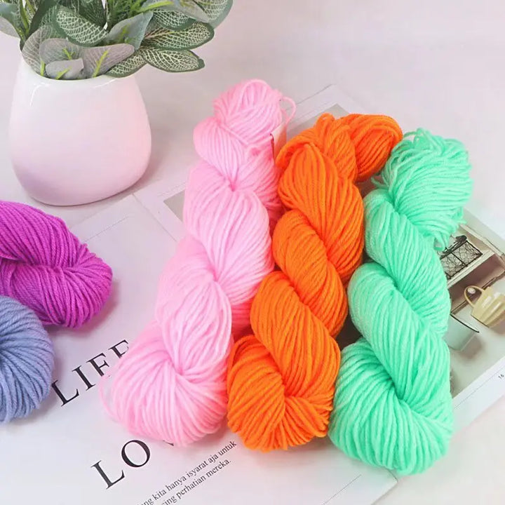 245g Medium-Thick Handmade Knitting Yarn – Multi-Purpose Yarn for Sweaters, Hats & Accessories