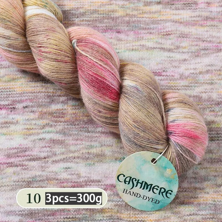 Light Luxury Hand-Dyed Cashmere Yarn – Medium-Thick Rainbow Gradient Yarn for Sweaters, Scarves & Winter Wear