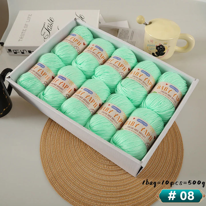 Soft Wool Blended 6-Strand Yarn – Skin-Friendly Knitting Yarn for Sweaters & Crafts