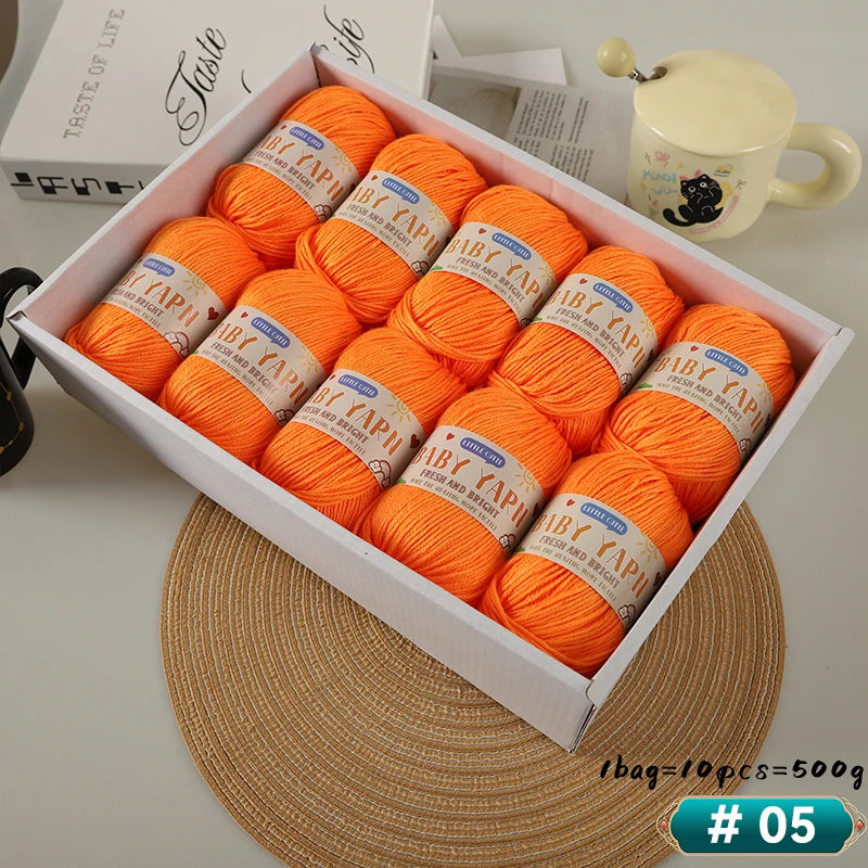 Soft Wool Blended 6-Strand Yarn – Skin-Friendly Knitting Yarn for Sweaters & Crafts