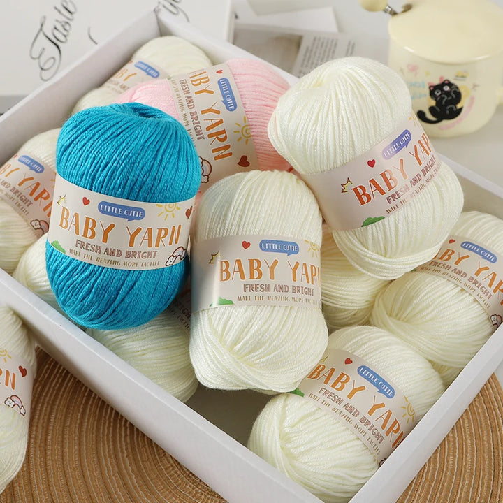 Soft Wool Blended 6-Strand Yarn – Skin-Friendly Knitting Yarn for Sweaters & Crafts