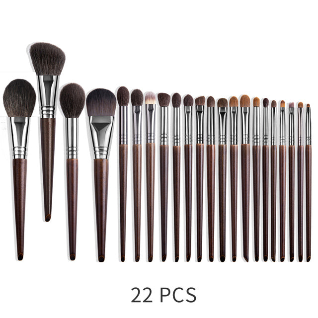 ✨ Natural Makeup Brush Set — 24-Piece Goat Hair Eyeshadow & Face Brushes 💄🌿
