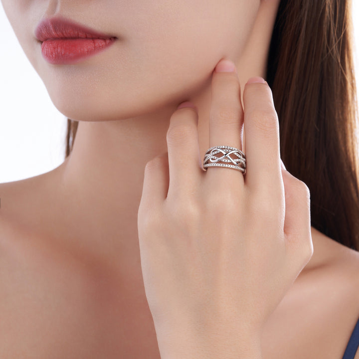 💍 Minimalist Moissanite Ring – Platinum-Plated S925 Silver (5.7g, Sizes 5–9) 💍