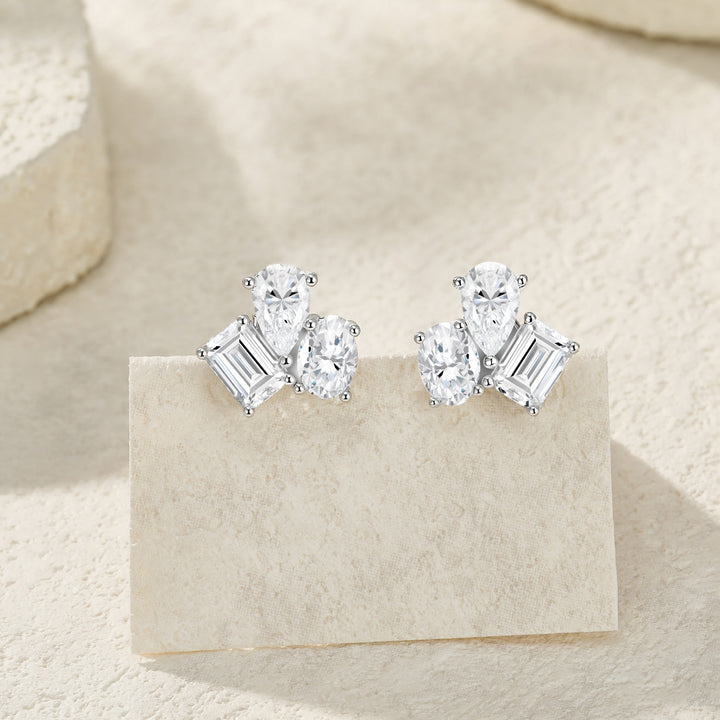 Luxury Minimalist Moissanite Stud Earrings – Platinum-Plated S925 Silver