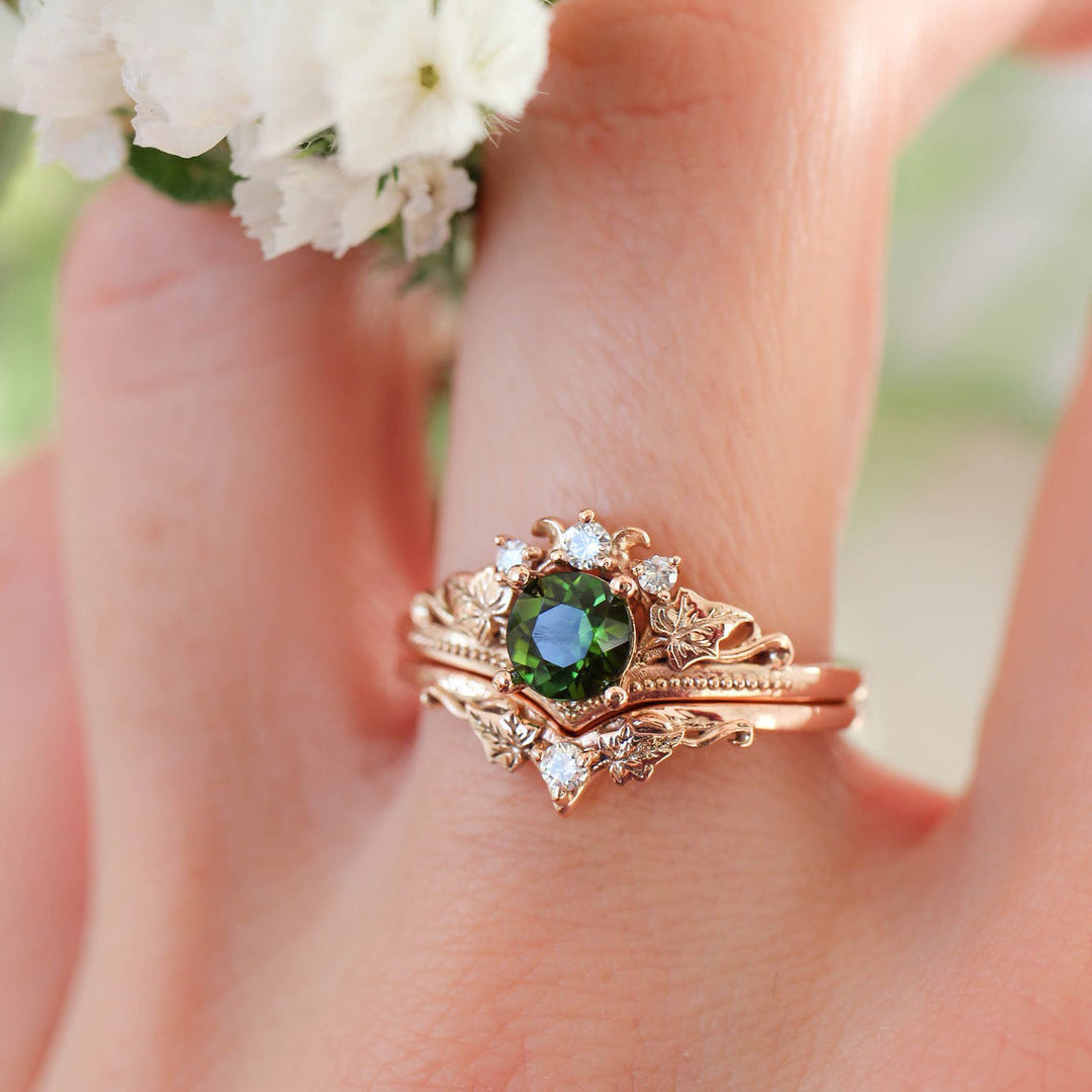 Women’s Rose Gold Plated Engagement Ring – European & American Diamond-Encrusted Design