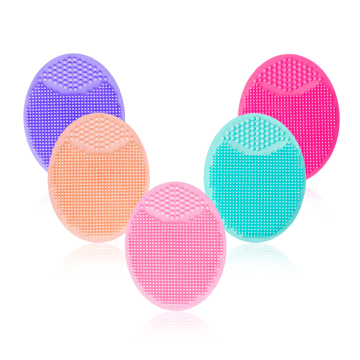 🧼💖 Silicone Oval Facial Brush | Gentle Cleansing & Skin Massage Tool