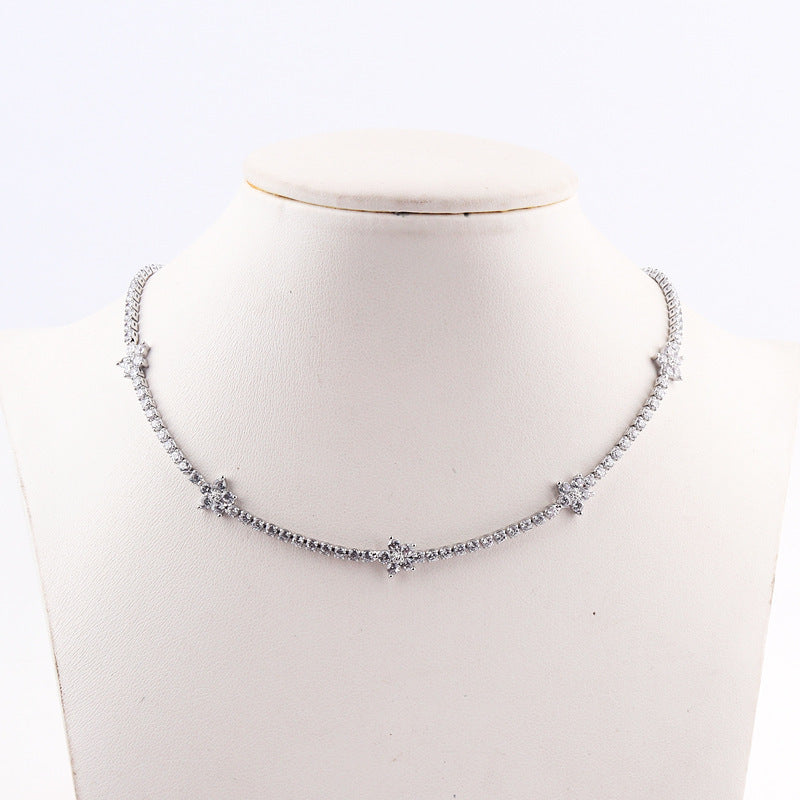 Women’s Flower Zircon Necklace – Micro-Pavé Floral Pendant Chain