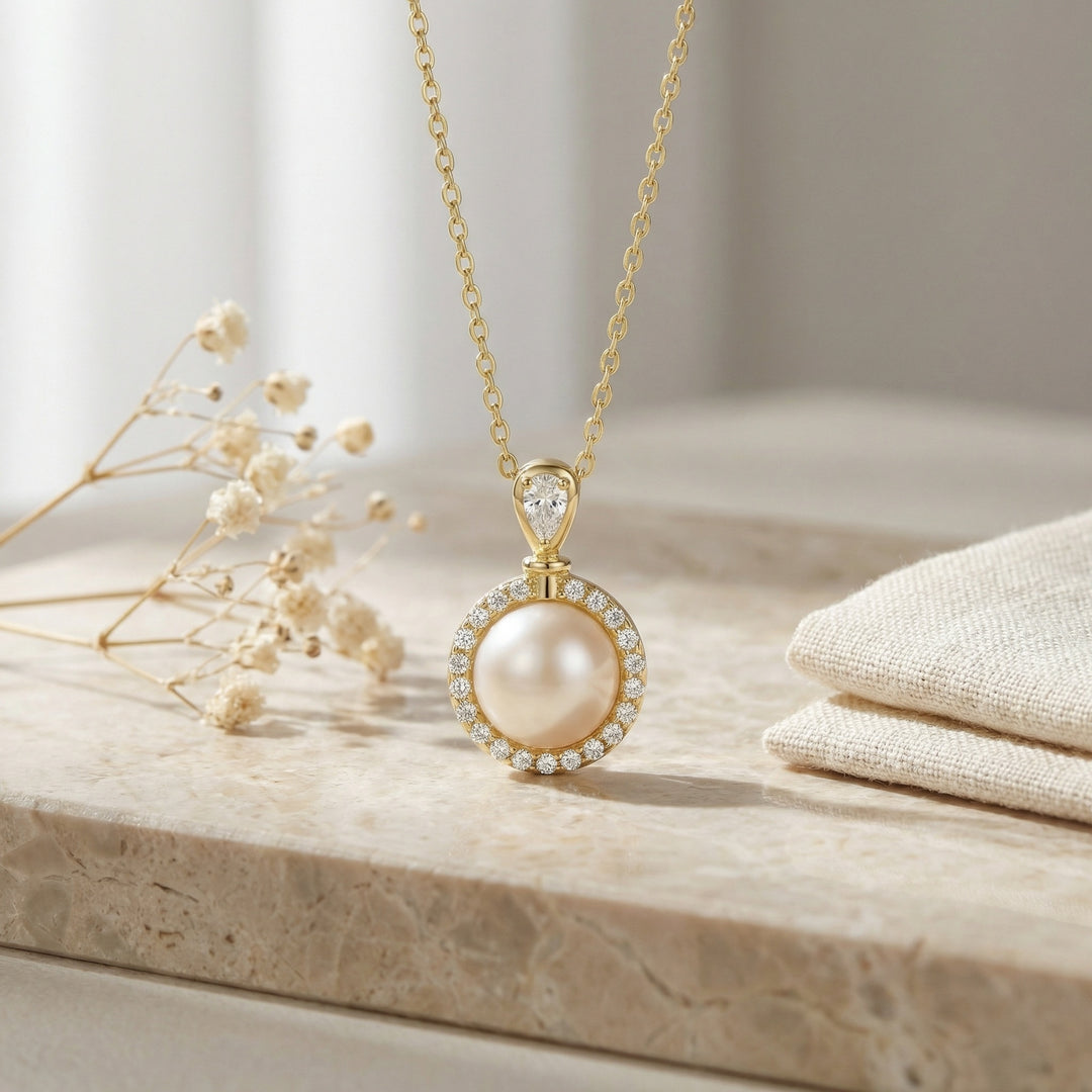 ✨ Pearl & Diamond Halo Necklace