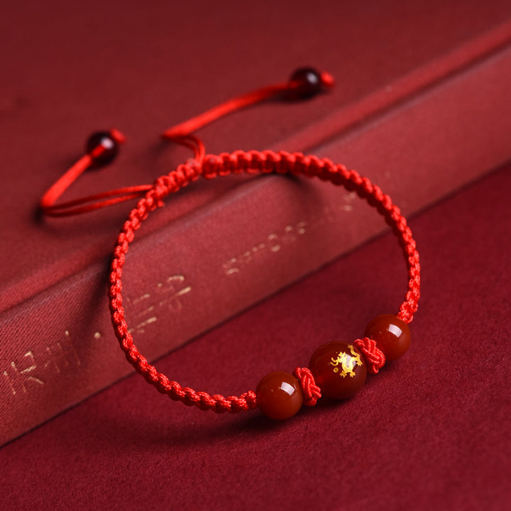 Zodiac Red Rope Bracelet – Natural Red Agate, Handwoven Charm