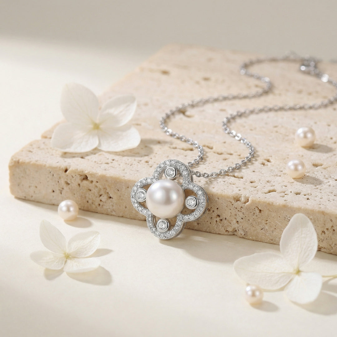 ✨ 925 Sterling Silver Pearl Clover Necklace