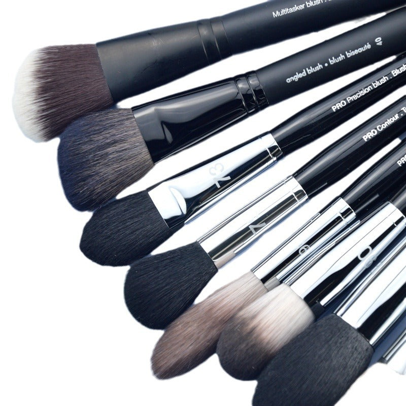 🖌️ S Series Loose Powder Brush – Facial Makeup Brush No.47 (Wood, Alloy & Plastic Handle) 💄✨