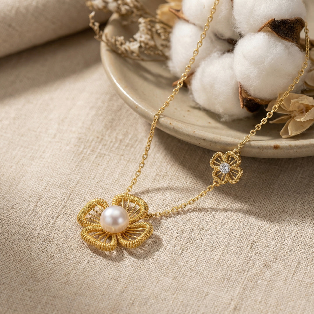 ✨ 925 Sterling Silver Pearl Floral Necklace