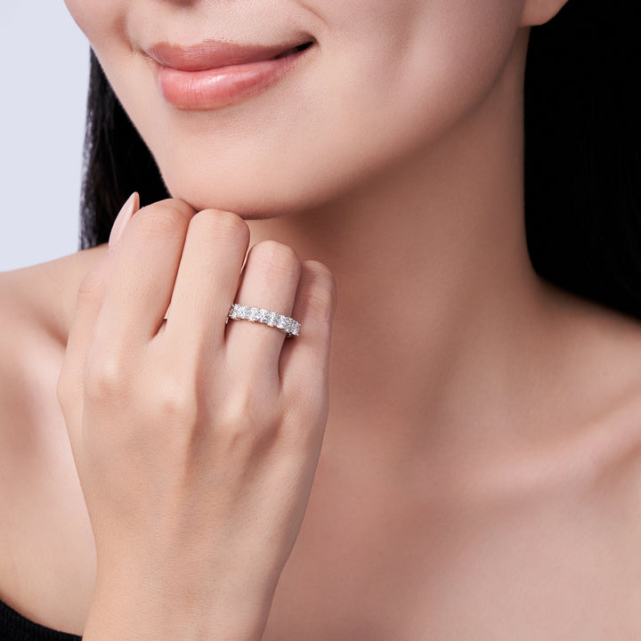 ✨ 925 Sterling Silver Minimalist Moissanite Ring – Platinum-Plated Elegance ✨