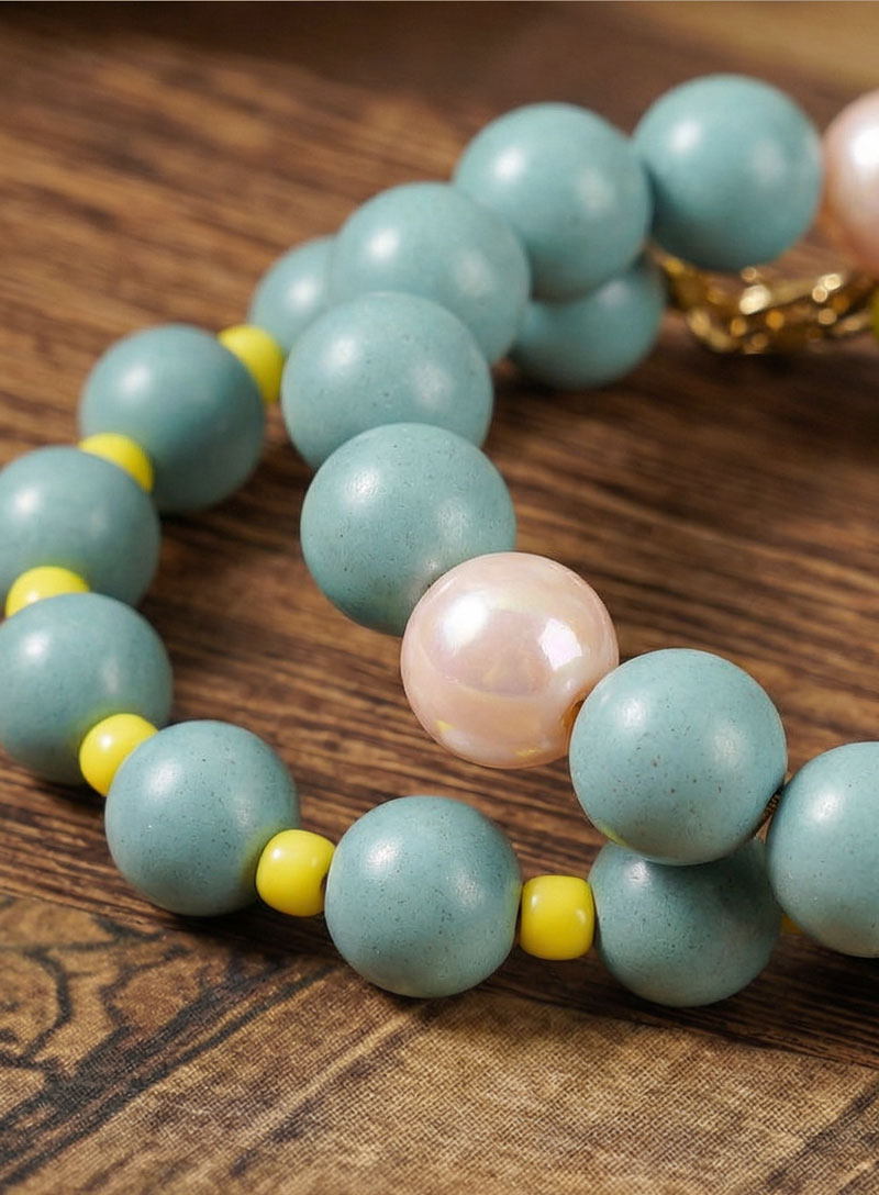 Chinese Herbal Bead Bracelet – Lightweight Traditional Wellness Jewelry