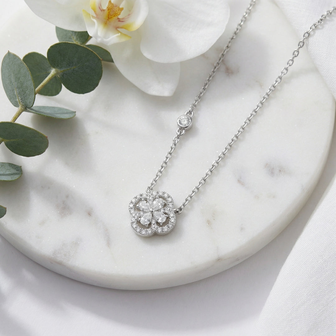 ✨ 925 Sterling Silver Radiant Diamond Clover Pendant Necklace with Sparkling Bezel-Set Accent Station ✨