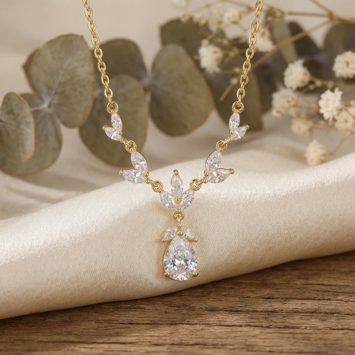 925 Sterling Silver Marquise & Pear-Cut Floral Teardrop Pendant Necklace for Women