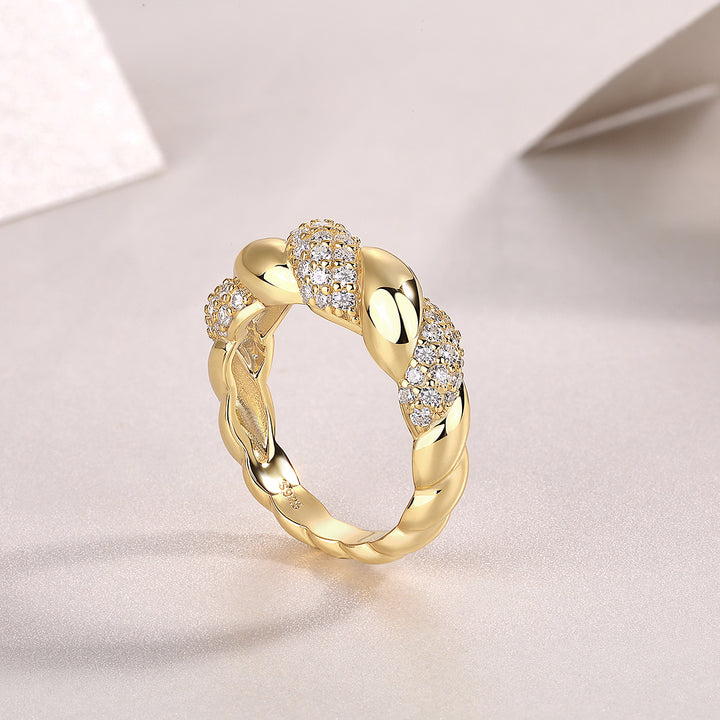 💍 Engraved Minimalist Moissanite Ring – Gold-Plated S925 Silver (4.8g, Sizes 5–9) 💍