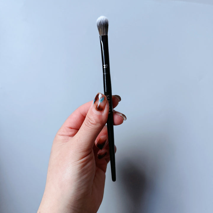 🌸 Lotus Series Double-Ended Makeup Brush – Foundation, Eyeshadow, Concealer & Blending Tool 💄✨
