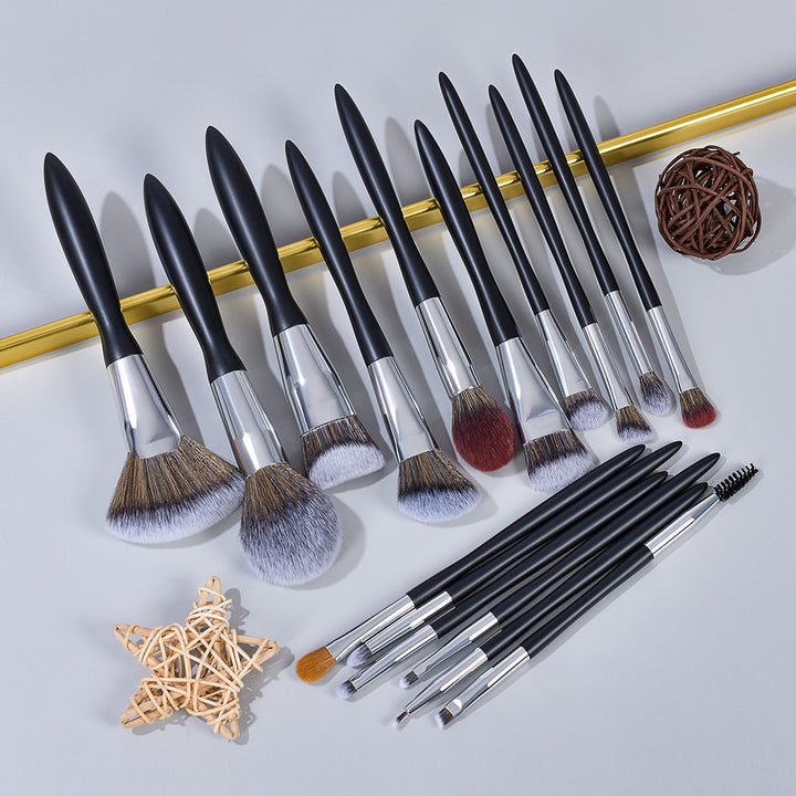 ✨ 16-Piece Black Makeup Brush Set — Eyeliner & Full Face Beauty Tools 🖤💄
