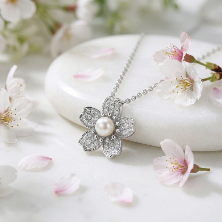 🌸 925 Sterling Silver Flower & Pearl Necklace