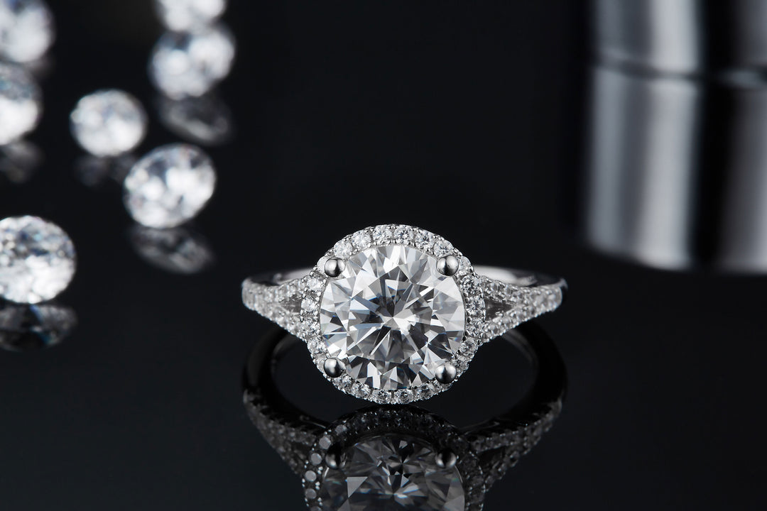 💍 3-Carat Moissanite Minimalist Ring – Platinum-Plated S925 Silver (3.2g, Sizes 5–9) 💍