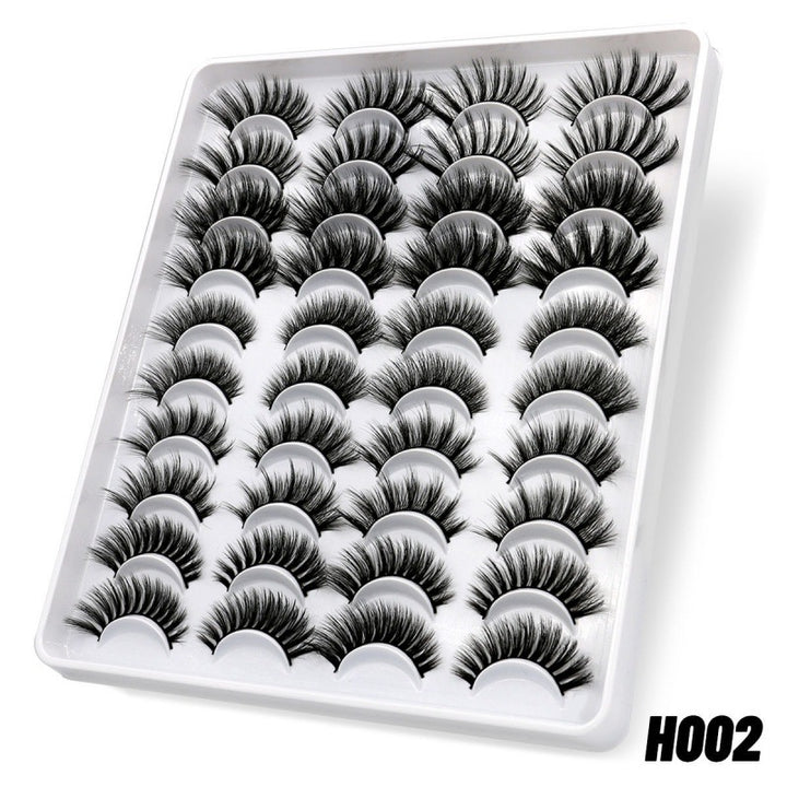 👁️✨ Self-Adhesive False Eyelashes – European & American Style (20 Pairs Set)