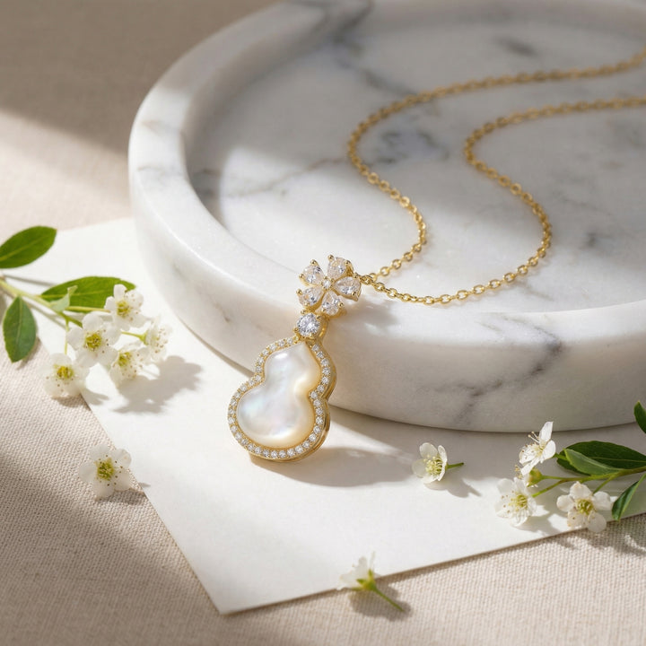 ✨ Mother-of-Pearl Gourd Necklace with Diamond Floral Accents