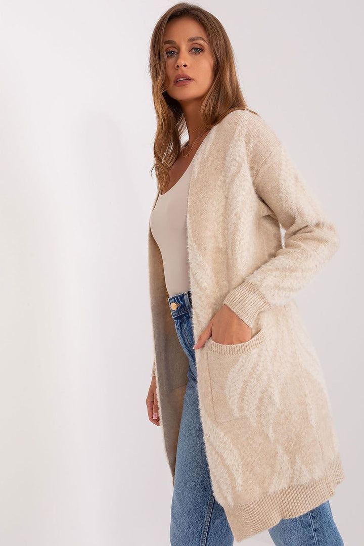 Cardigan AT