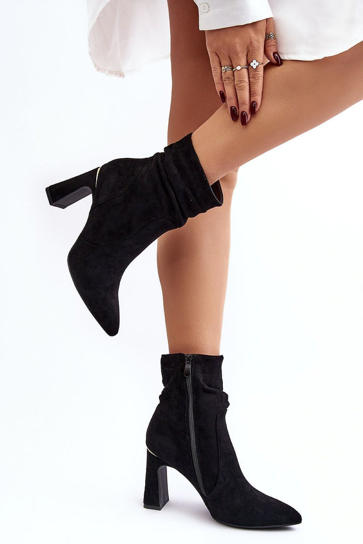 Heel boots Step in style