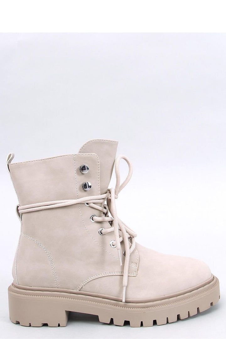 Boots Inello